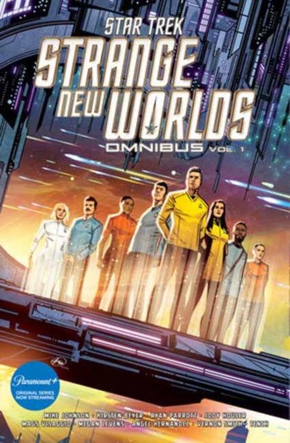 Star Trek Strange New Worlds Omnibus Vol 1 comic cover featuring the crew.